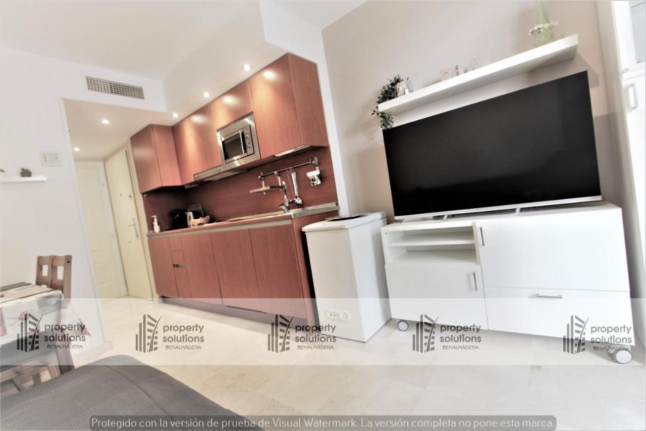 Los Patos I Apartamentos - Segunda Linea De Playa - Parking Gratis - Piscina Бенальмадена Екстер'єр фото